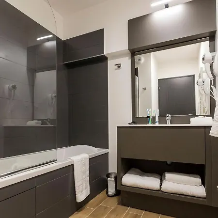 Furnished In An Attractive Town Chamonix
