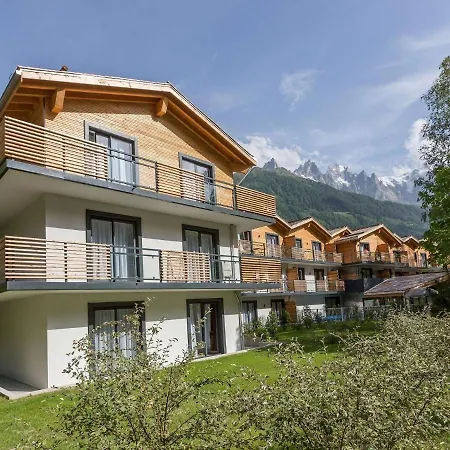 Furnished In An Attractive Town * Chamonix